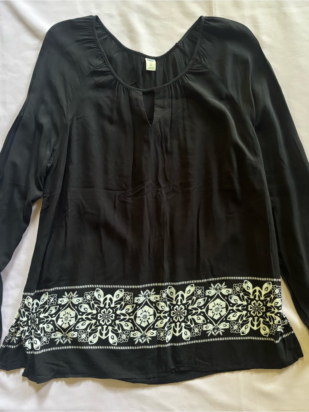 Old Navy Black Long-Sleeve Tunic with White Floral Hem
